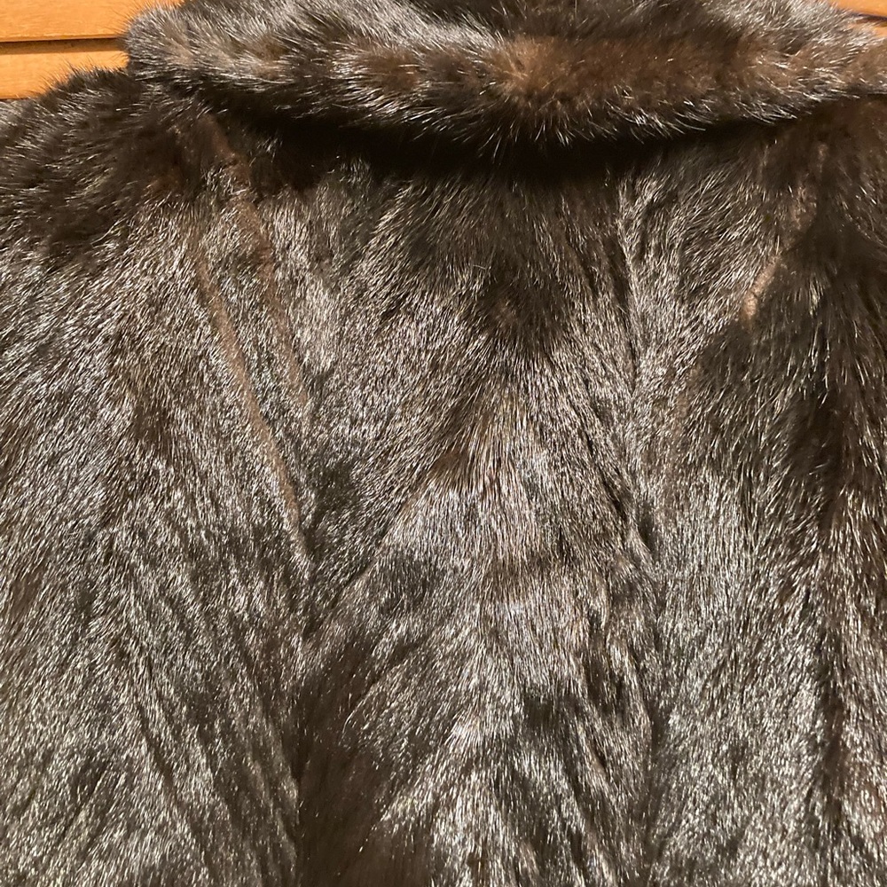 Vintage Scandinavian Fur Co. Genuine Mink Fur Coat with Zippered Front - Picture 15 of 16
